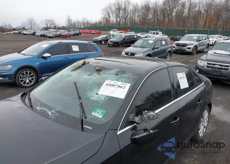 2010 Audi A4 2.0T Premium from USA, damaged, VIN WAUFFAFL0AN002509